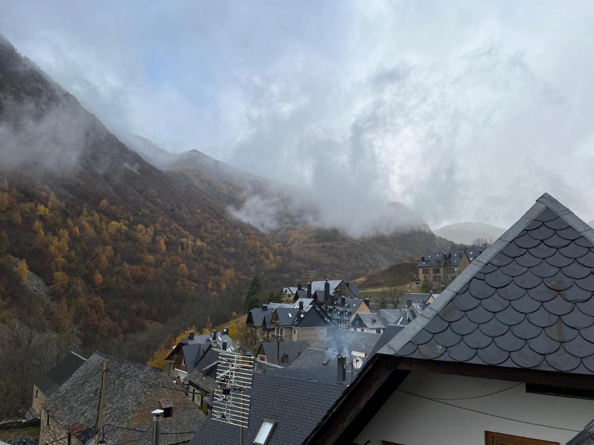 Casa De Piedra Con Encanto En El Bonito Pueblo De Bagergue Exteriér fotografie