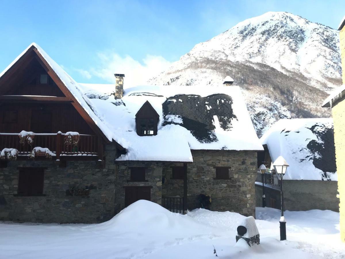 Casa De Piedra Con Encanto En El Bonito Pueblo De Bagergue Exteriér fotografie