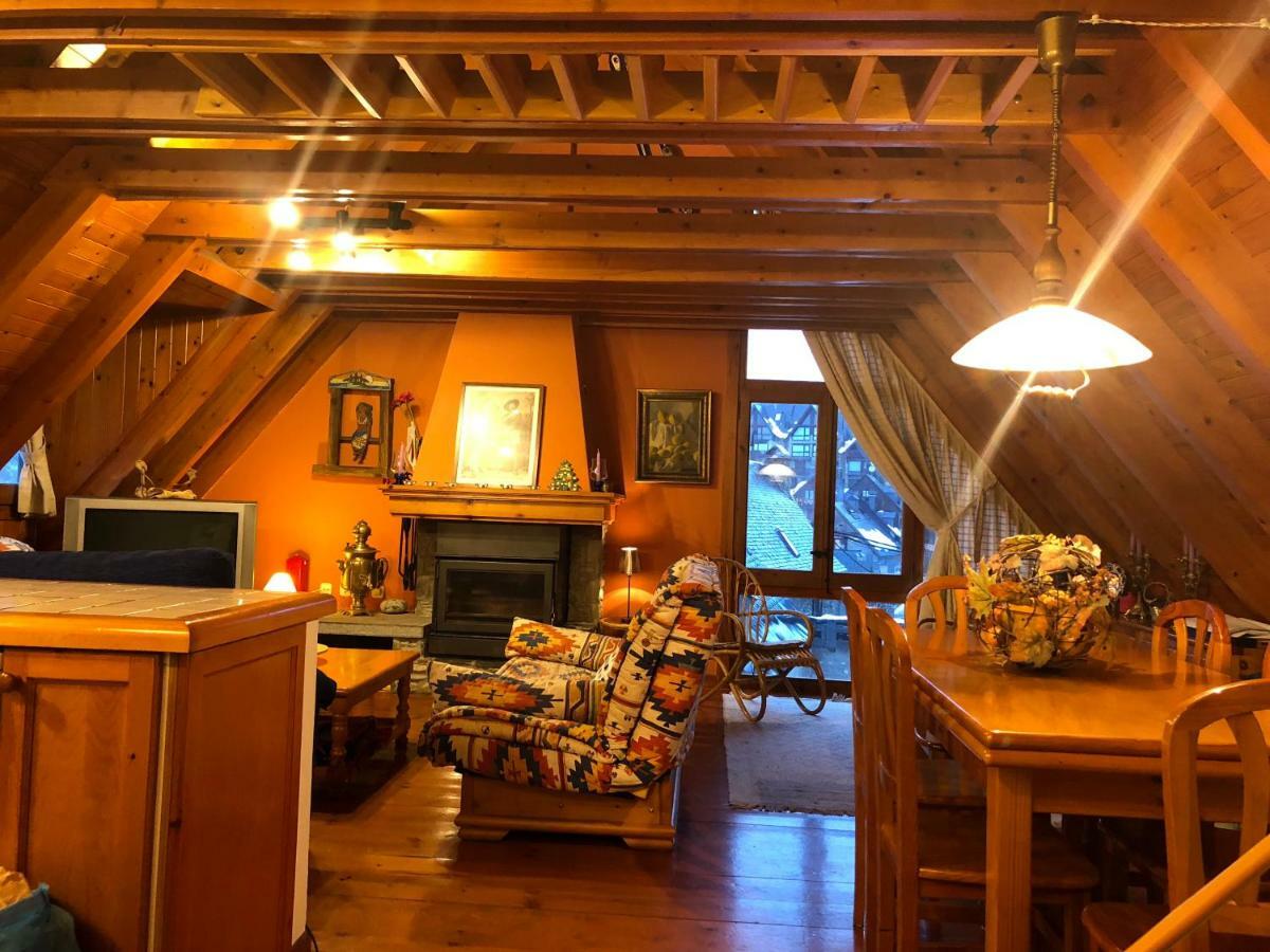 Casa De Piedra Con Encanto En El Bonito Pueblo De Bagergue Exteriér fotografie